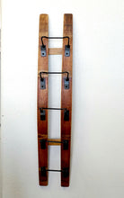 Metal Wire Wall-mounted Wine Rack